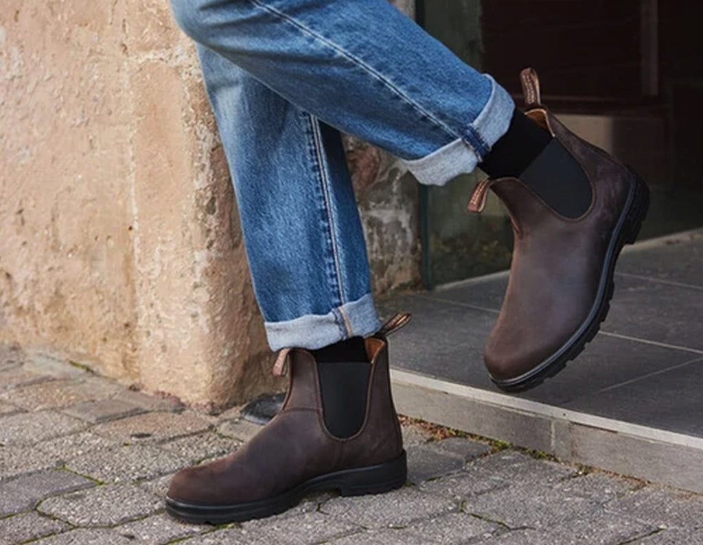 BLUNDSTONE 2340 Chelsea Boot