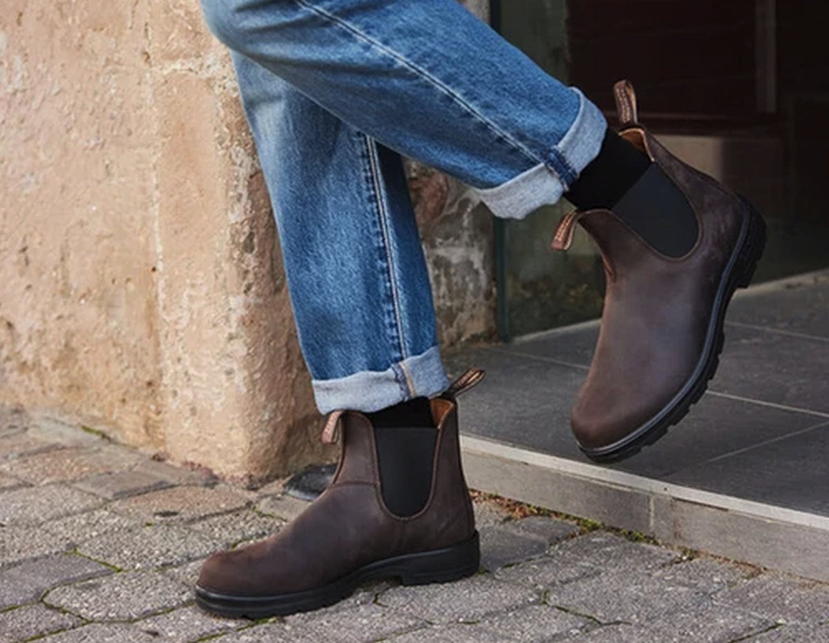 BLUNDSTONE 2340 Chelsea Boot