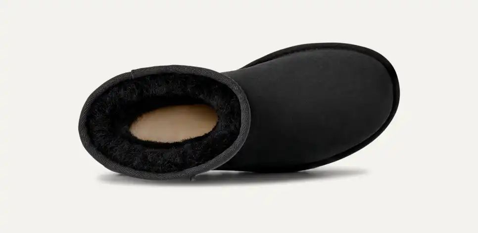 UGG Classic Short Damen Boot