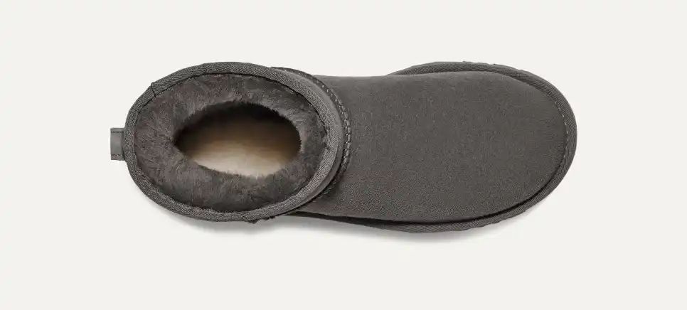 UGG Classic Mini II